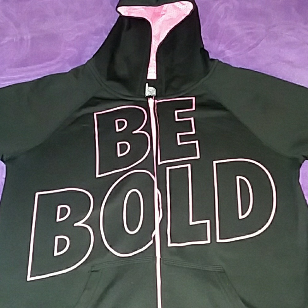 Sweater- "BE BOLD"